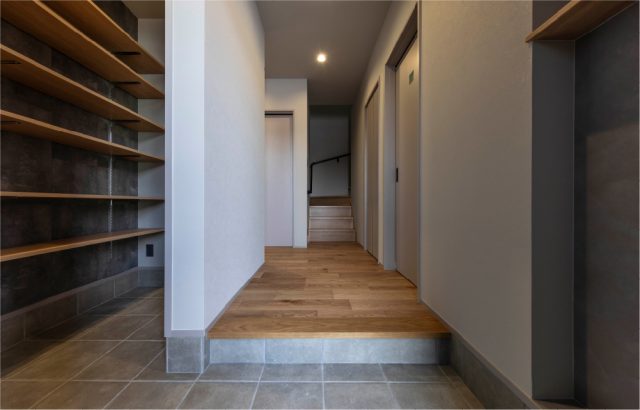 加賀市大聖寺「内と外をつなぐインナーテラス モノトーンの洗練された佇まい」新築完成見学会開催